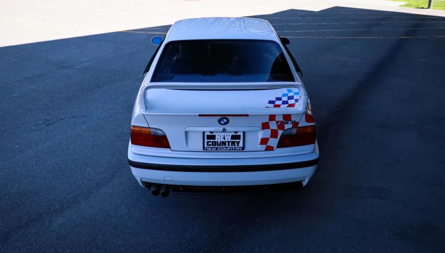  BMW M3 Lightweight (E36) 1995 года  (US) (фото 10 из 58)